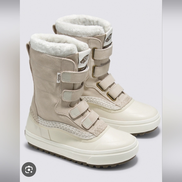 Vans Shoes - Vans Standard V Snow MTE Boots